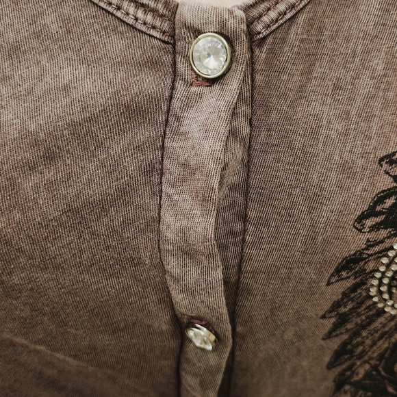 Y2K Vocal Grunge Rhinestone Fleur de lis & Angel Wings w Lace Detail Tank Top - Picture 10 of 14